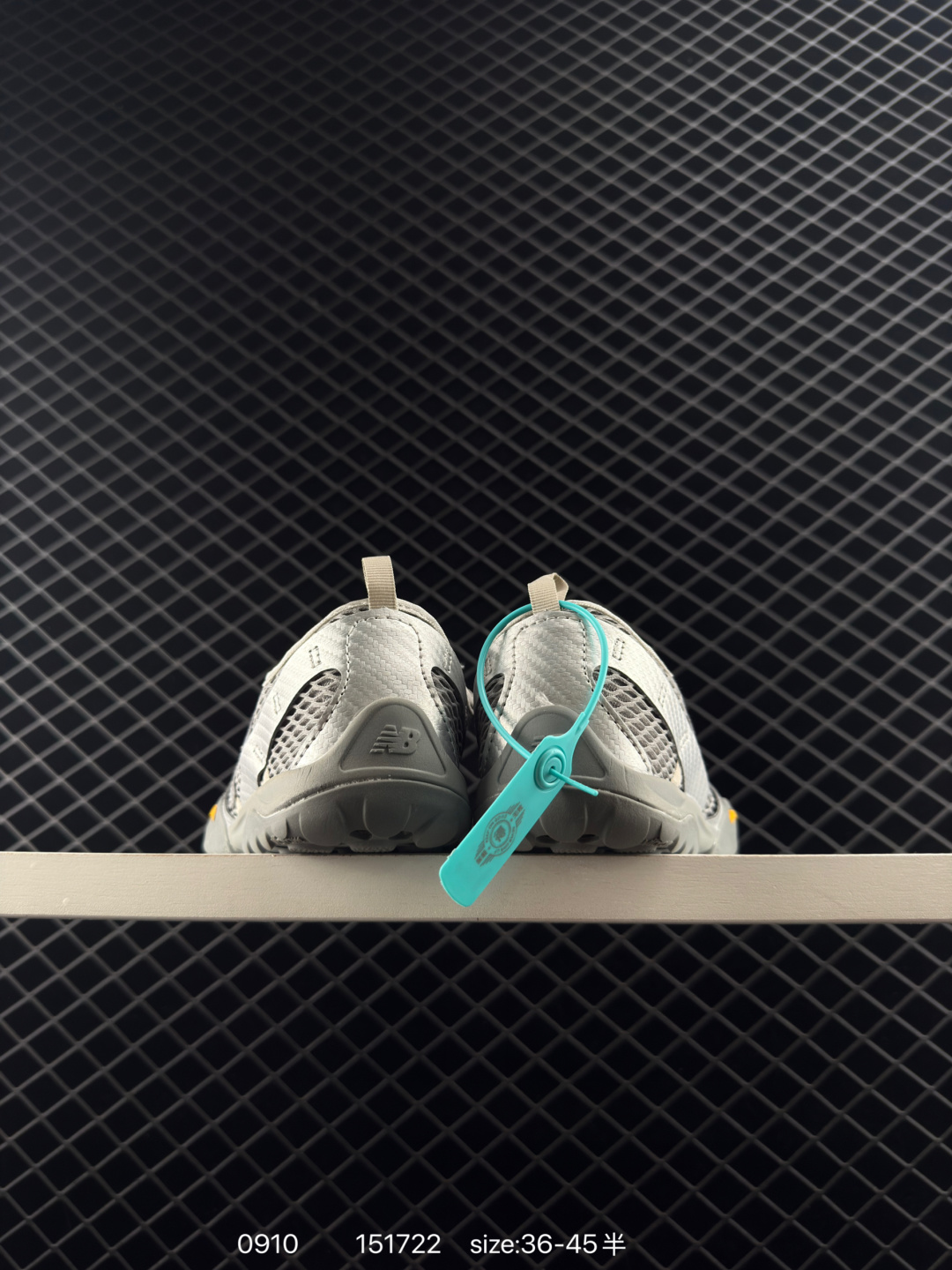 New Balance MT10O”Dusk Rain“